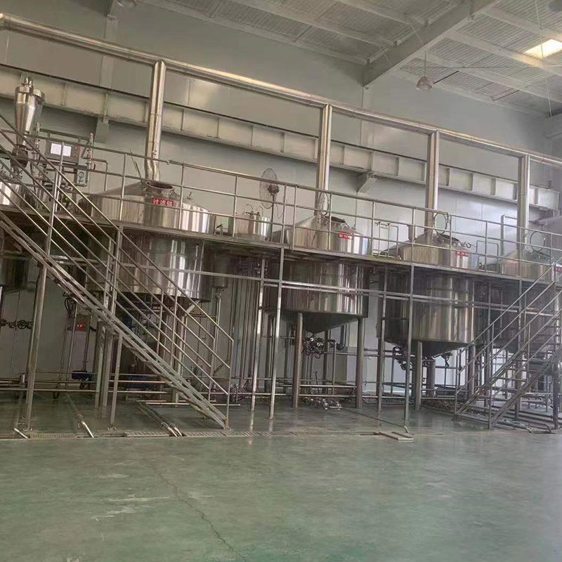 北流精酿啤酒设备厂—平面布置、设备设计、制造、调试、培训等一条龙服务_COPY